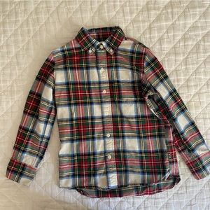 🎄 Boy’s Holiday Plaid Button Down 🎅🏻